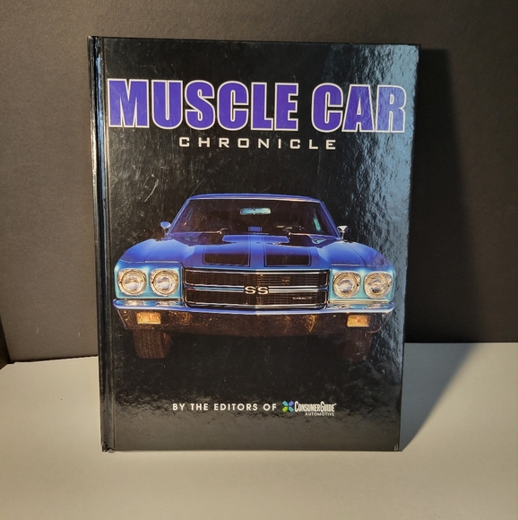 Muscle Car Chronicle Book Hard Cover Colletable Hot Rod Race Car - Picture 2 of 8